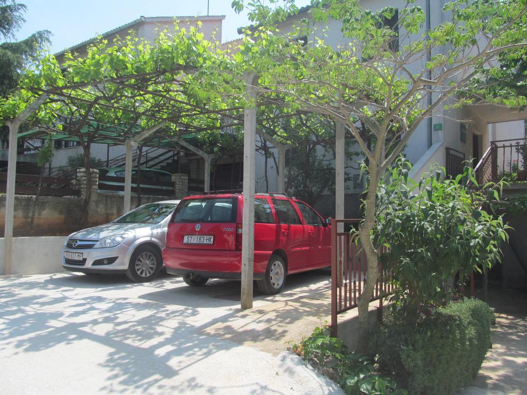 Apartment Artusi بولا الغرفة الصورة