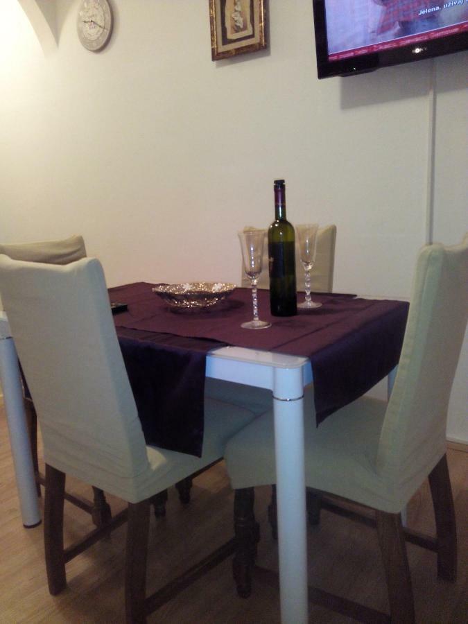 Apartment Artusi بولا المظهر الخارجي الصورة