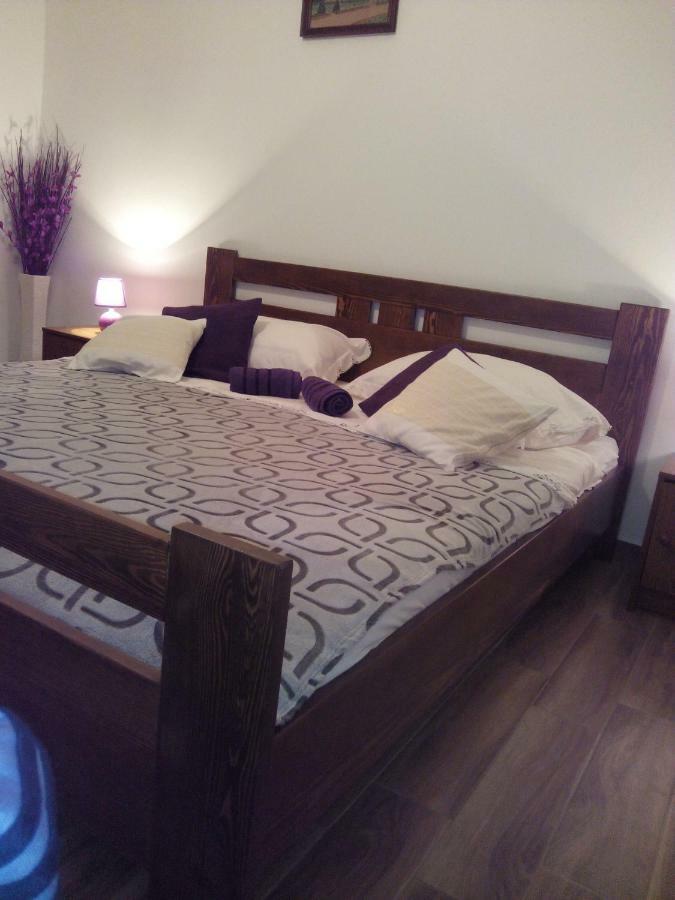 Apartment Artusi بولا المظهر الخارجي الصورة