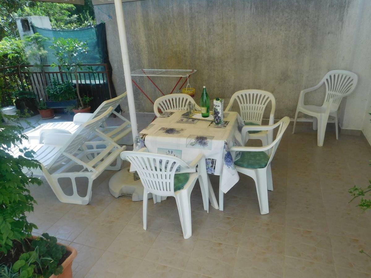 Apartment Artusi بولا المظهر الخارجي الصورة