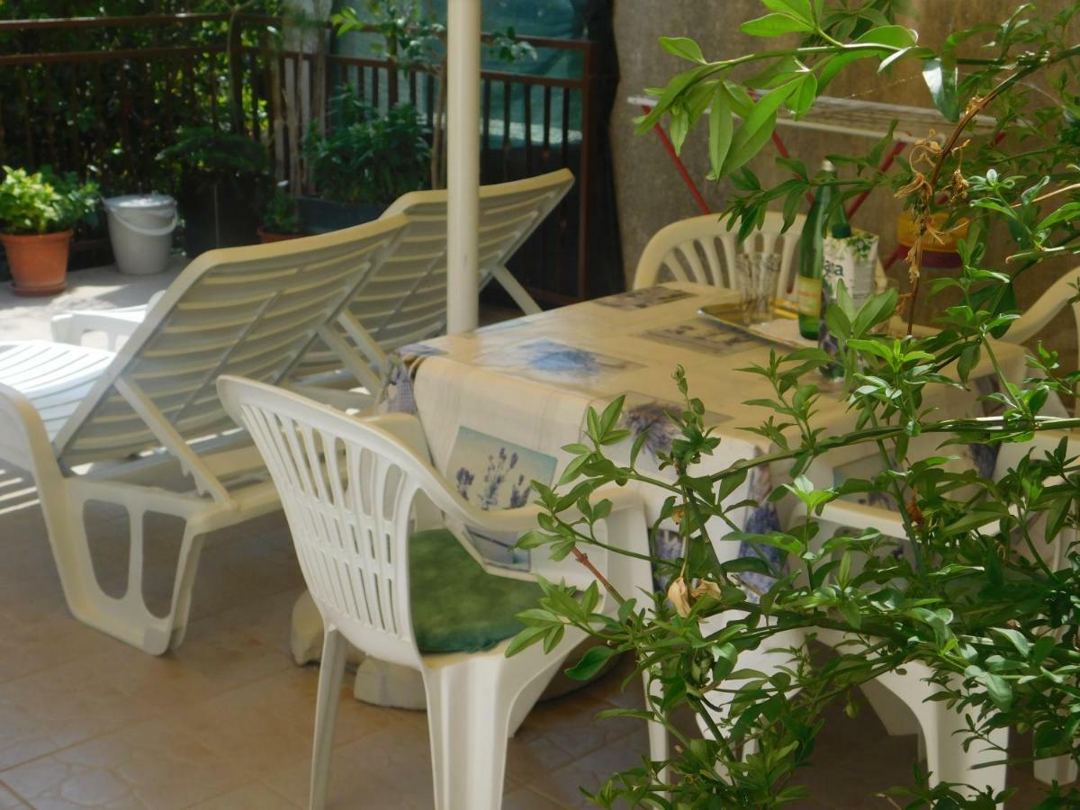 Apartment Artusi بولا المظهر الخارجي الصورة