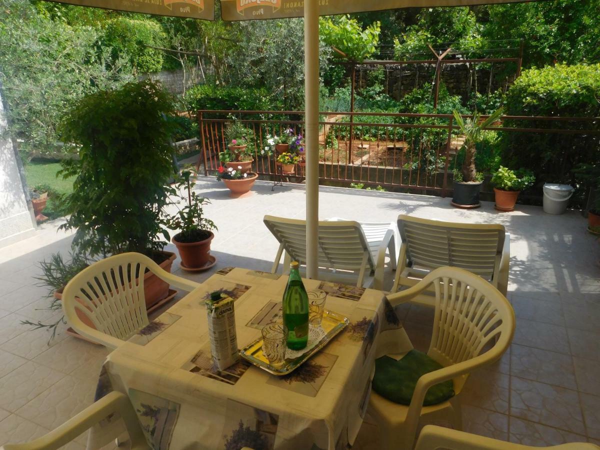 Apartment Artusi بولا المظهر الخارجي الصورة