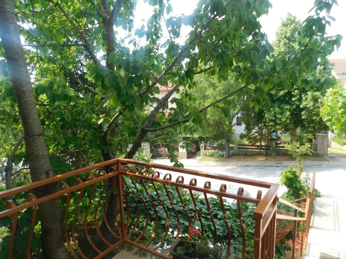 Apartment Artusi بولا المظهر الخارجي الصورة