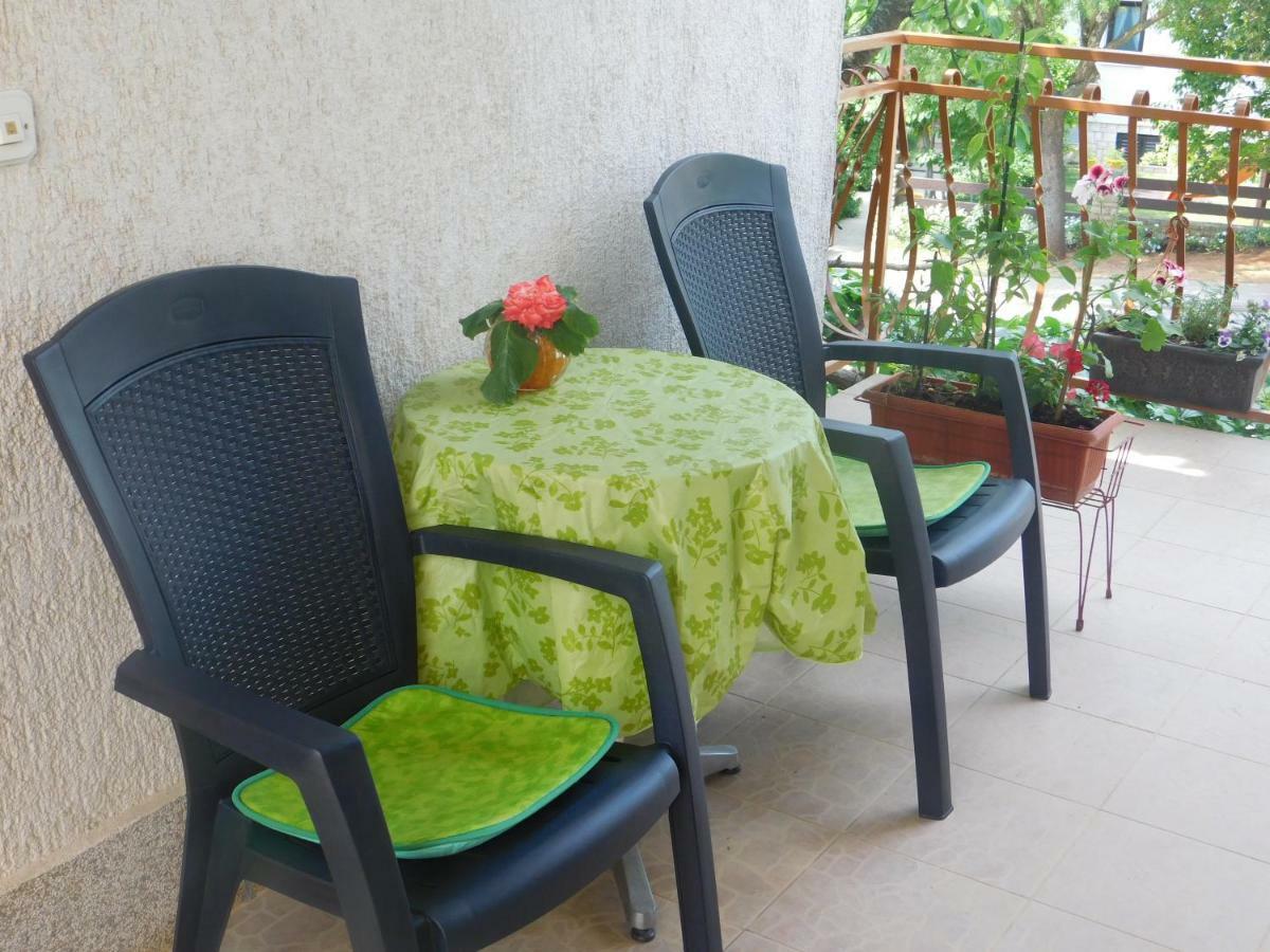 Apartment Artusi بولا المظهر الخارجي الصورة