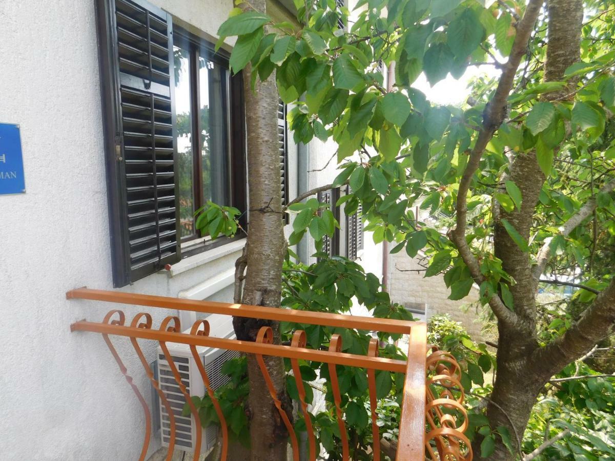 Apartment Artusi بولا المظهر الخارجي الصورة