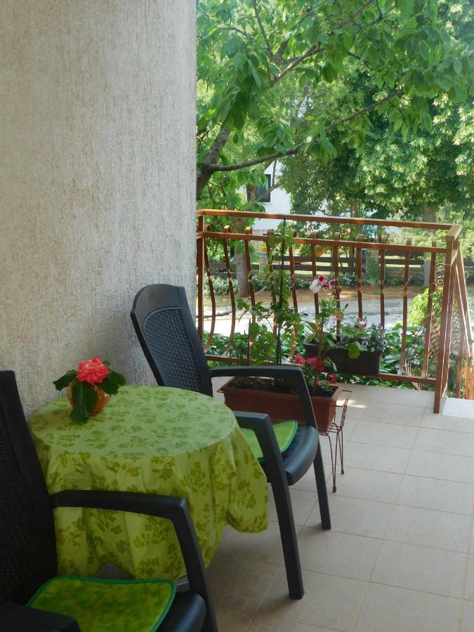 Apartment Artusi بولا المظهر الخارجي الصورة